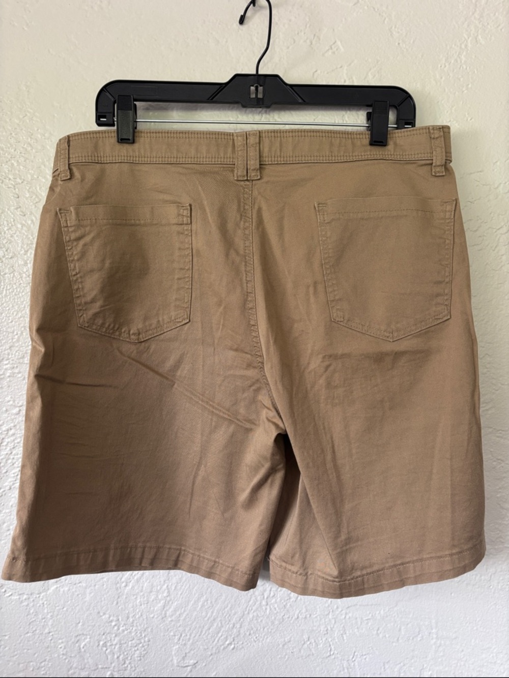 Riders by Lee Women’s Cotton Spandex Tan Flat Front Shorts 14 - Picture 6 of 7